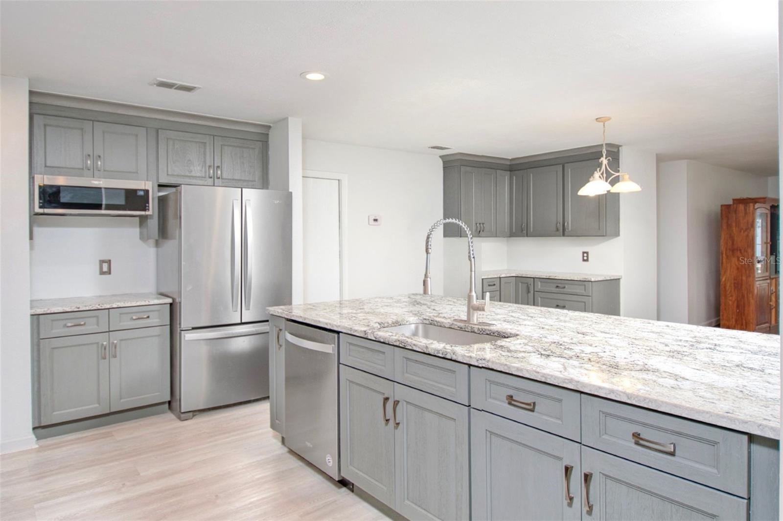 Image 3 of 35 For 157 Lake Catherine Circle