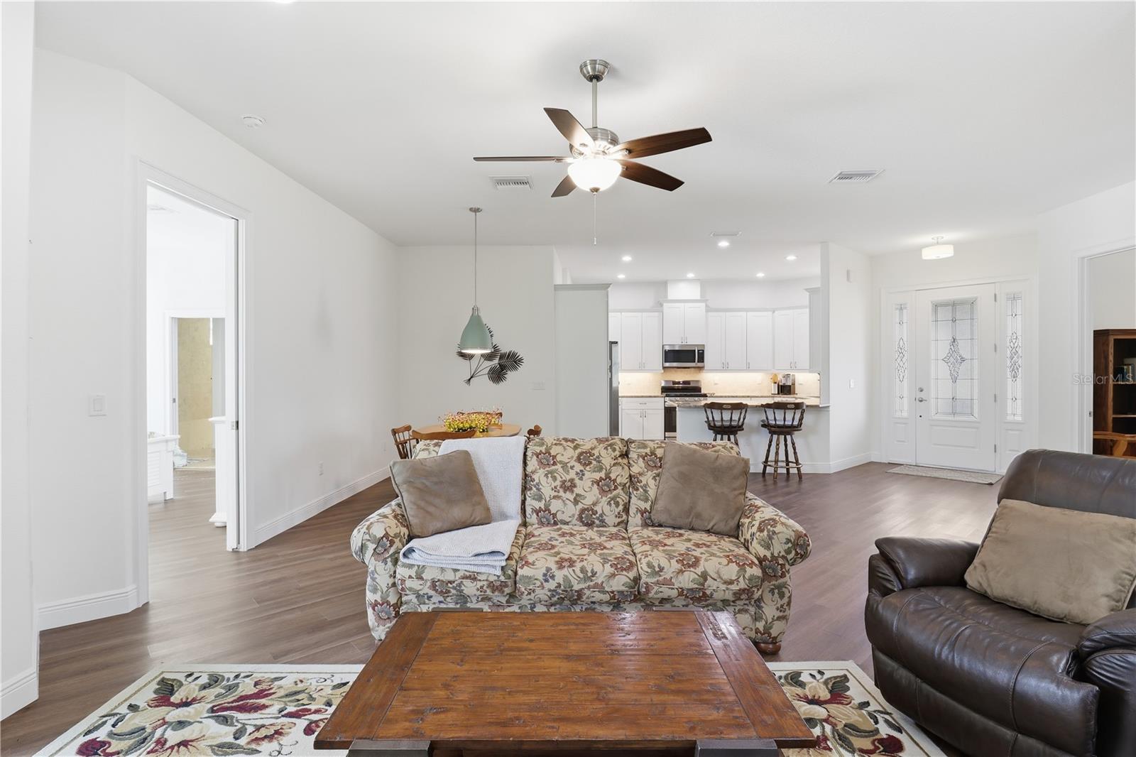 Listing photo id 19 for 5470 Hunter Run Lane