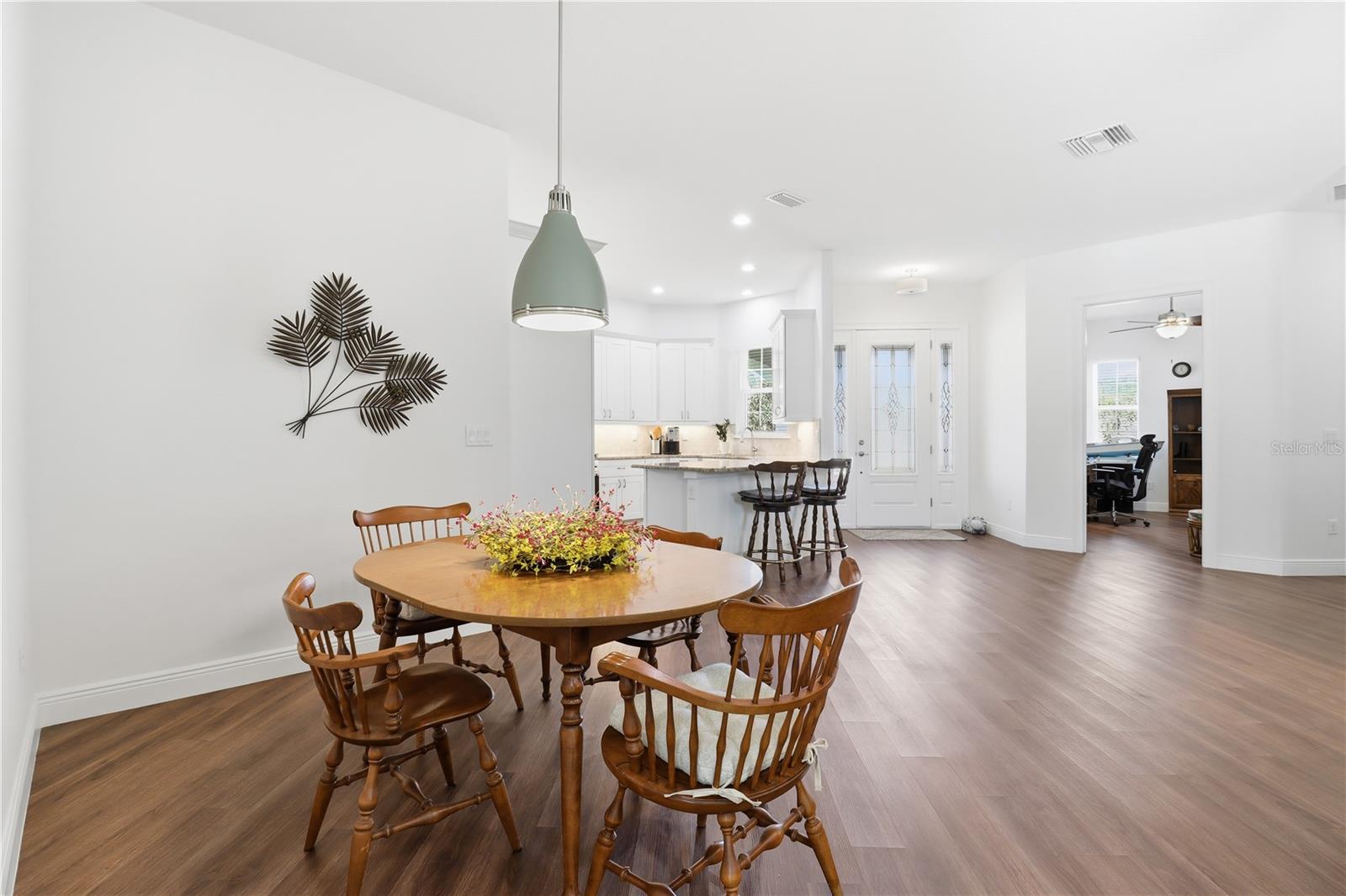 Listing photo id 20 for 5470 Hunter Run Lane