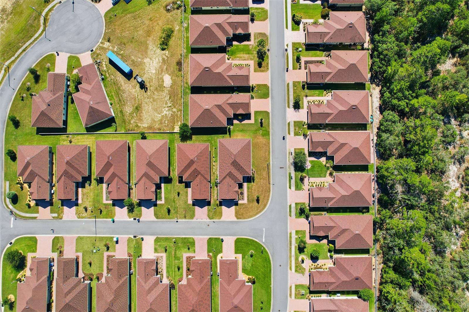 Listing photo id 41 for 5470 Hunter Run Lane