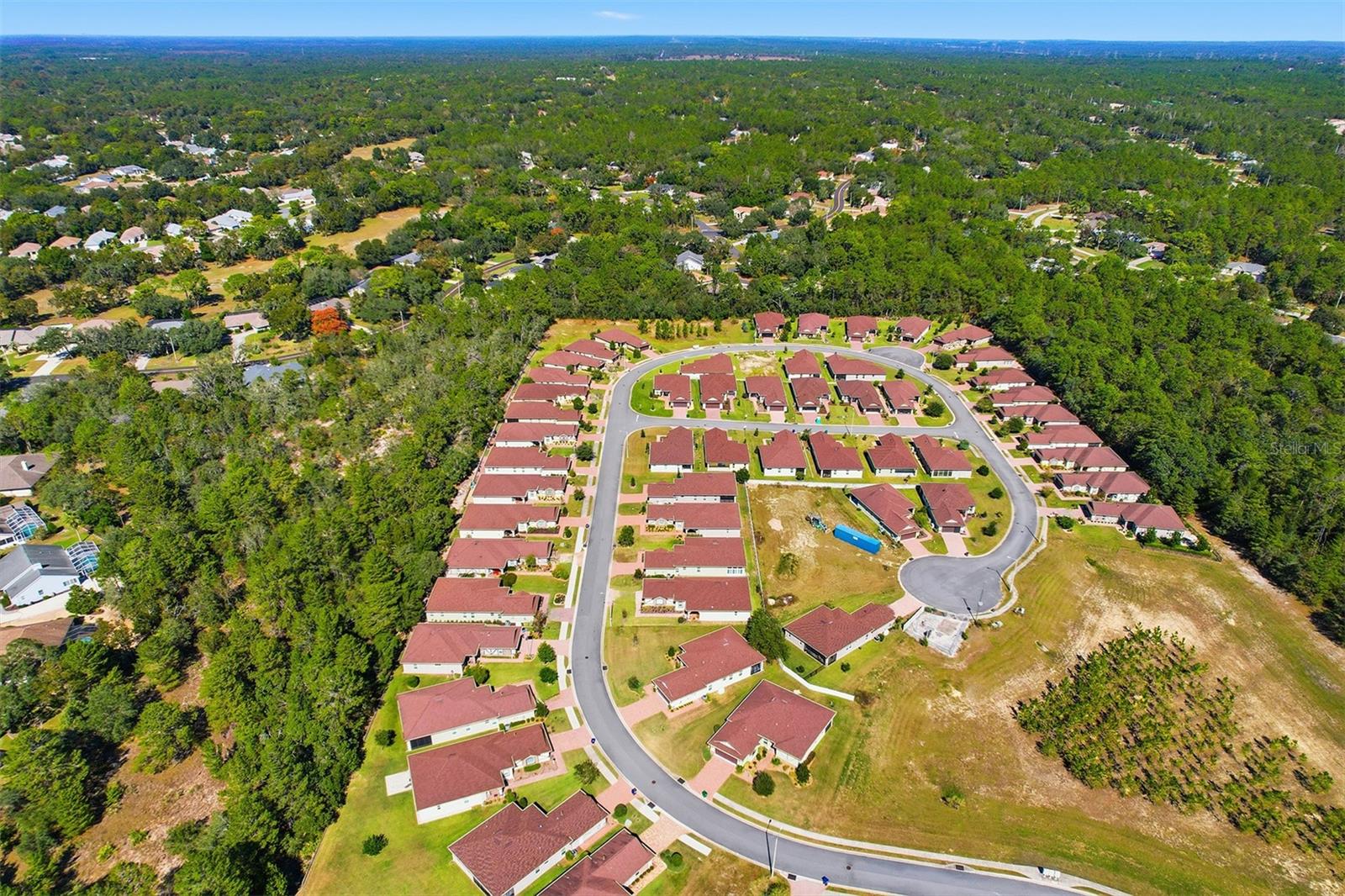 Listing photo id 42 for 5470 Hunter Run Lane