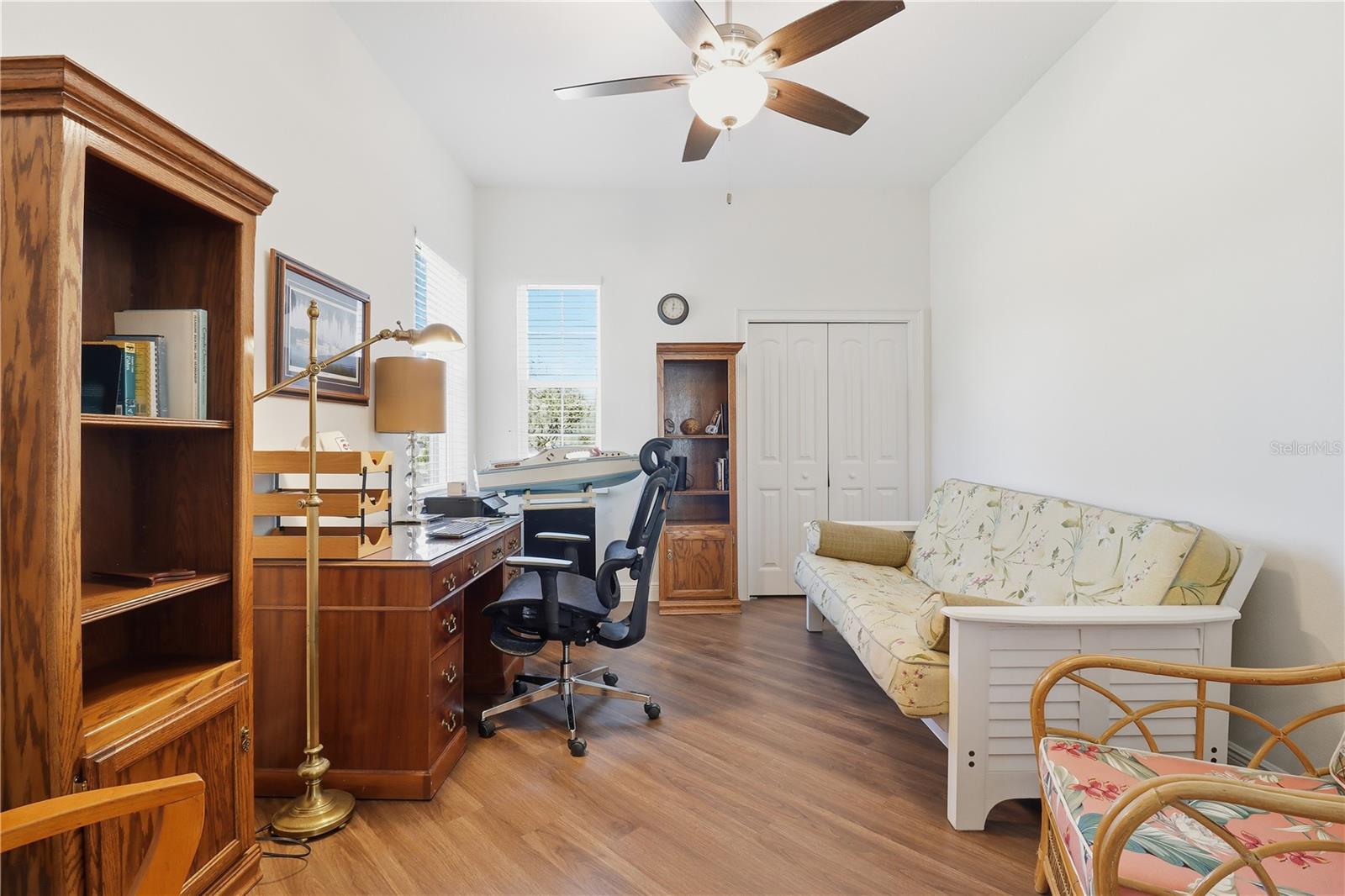 Listing photo id 4 for 5470 Hunter Run Lane