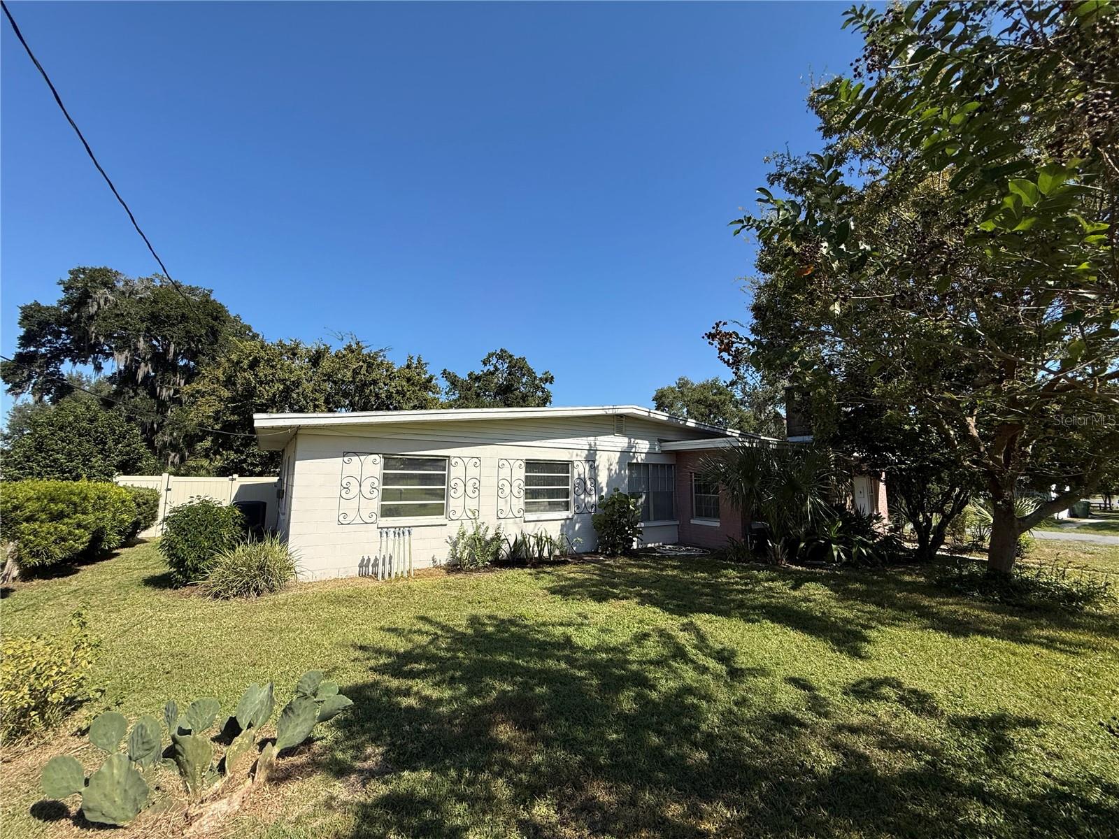 Image 2 of 35 For 2200 Butler Street