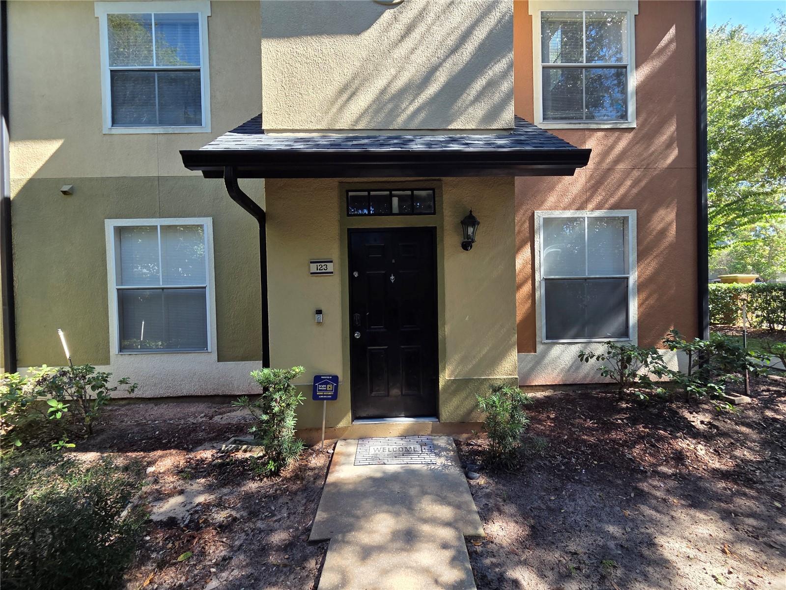 Image 2 of 35 For 6063 Westgate Drive 123