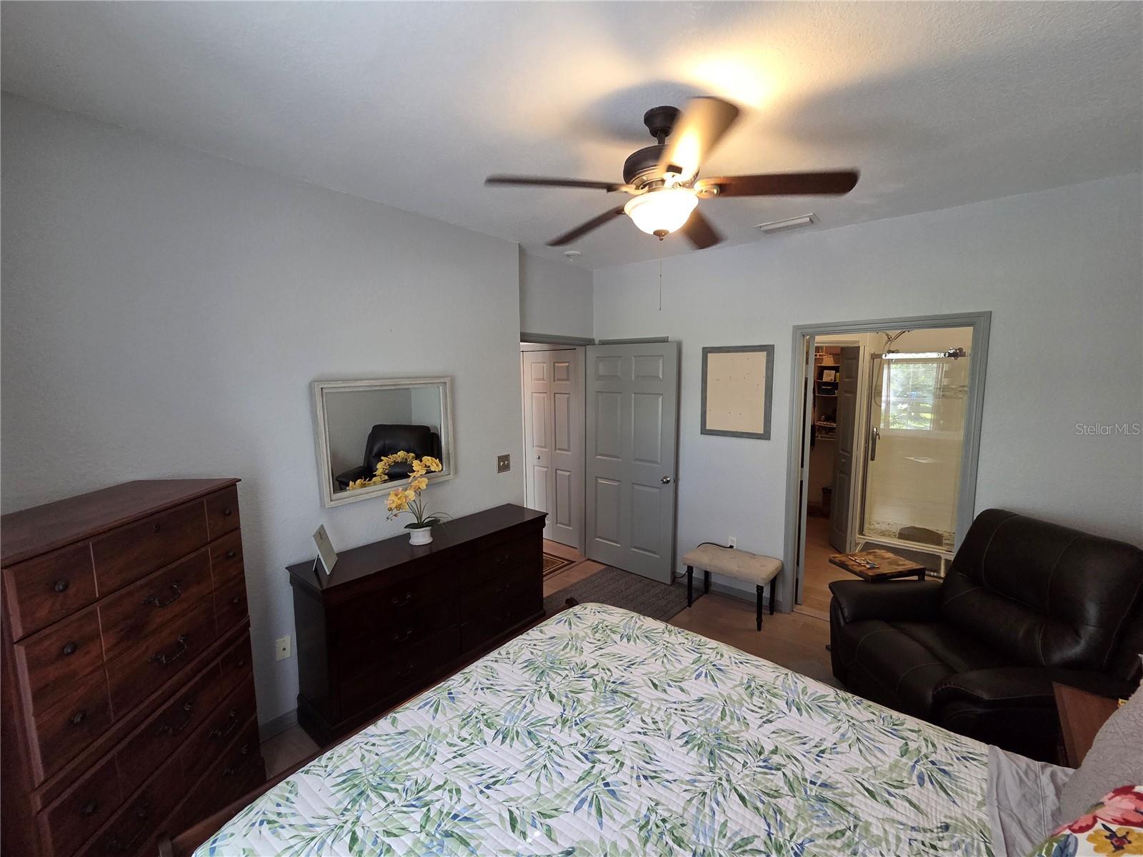 Image 30 of 35 For 6063 Westgate Drive 123