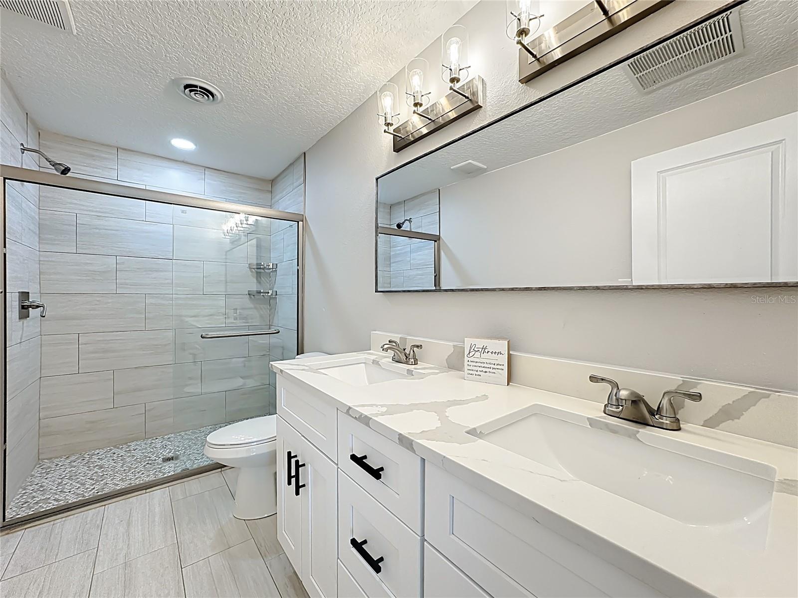 Image 14 of 34 For 430 Seminole Avenue