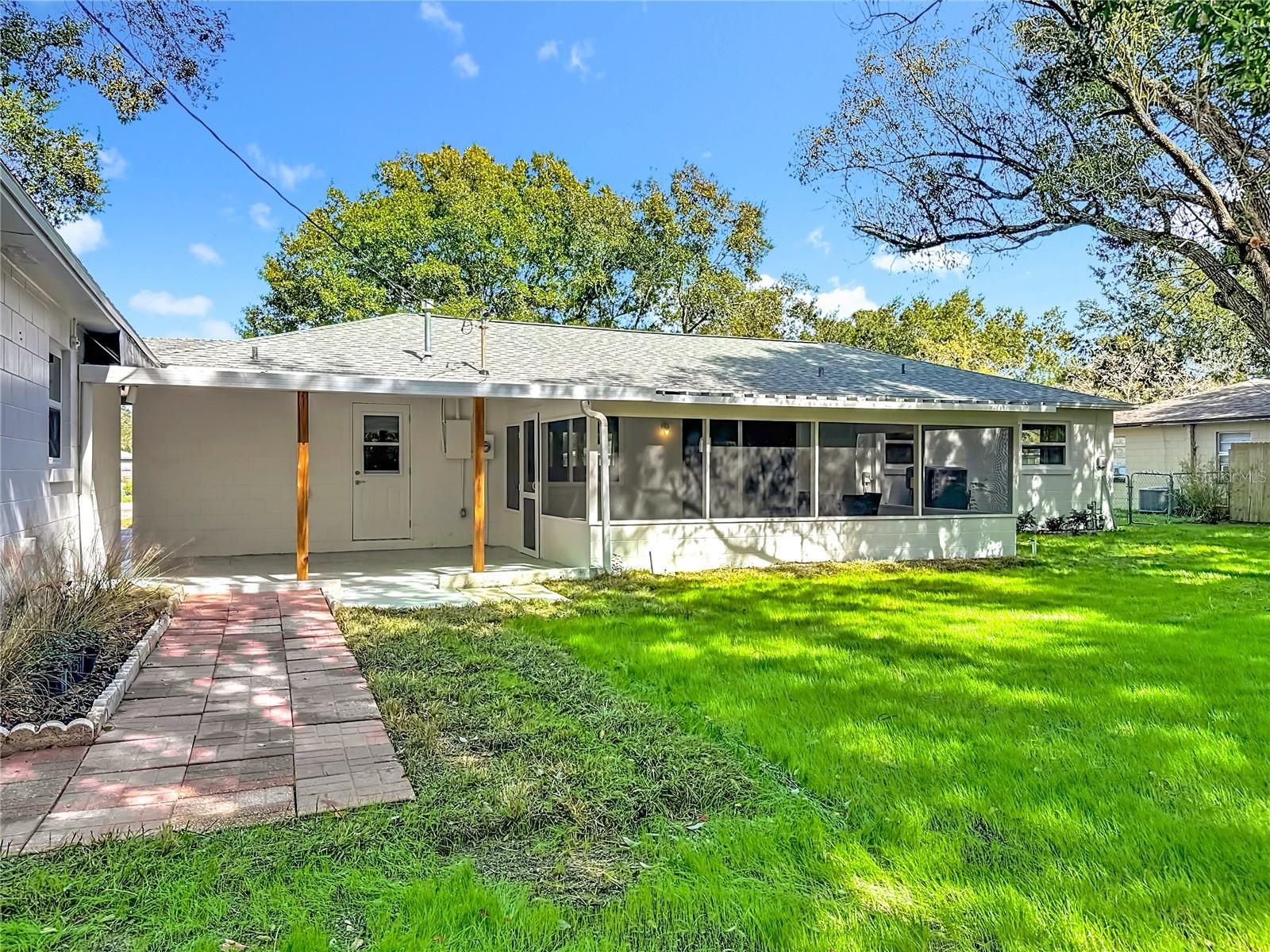 Image 32 of 34 For 430 Seminole Avenue