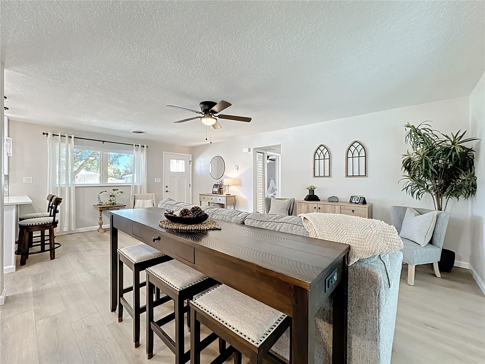 Image 4 of 34 For 430 Seminole Avenue