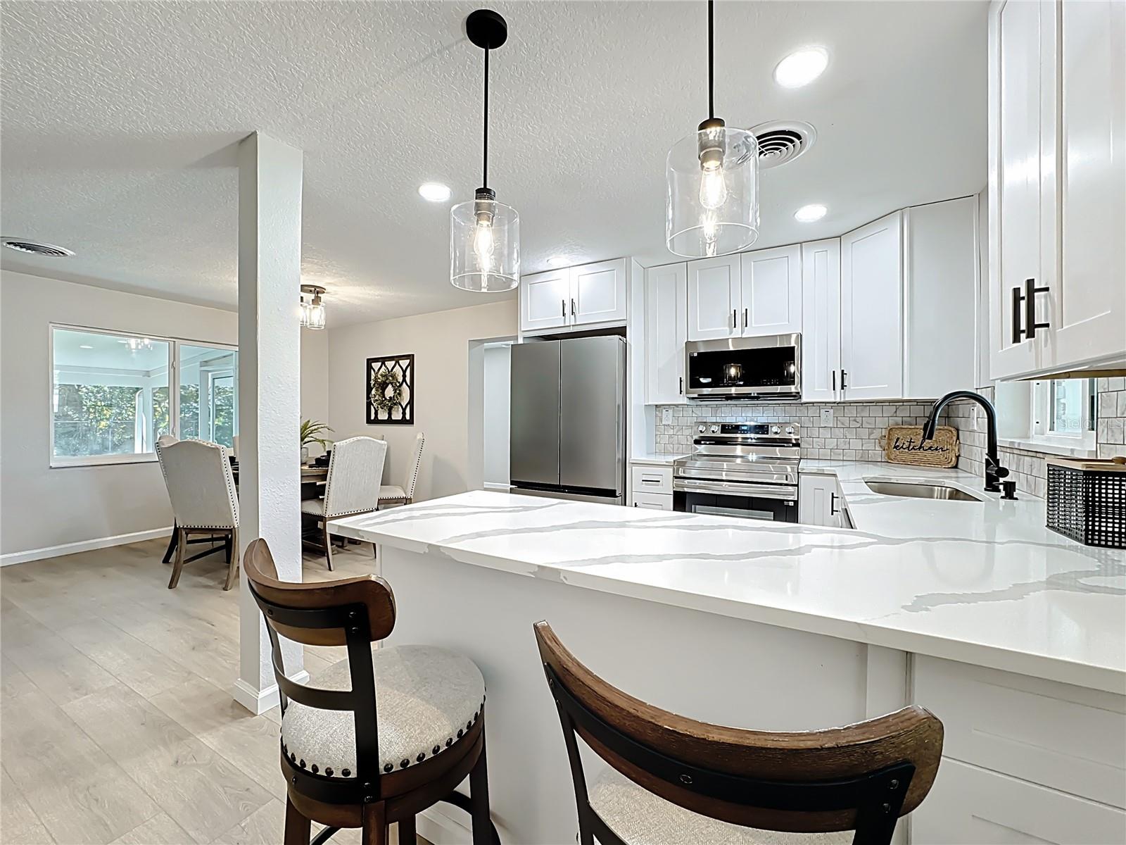 Image 8 of 34 For 430 Seminole Avenue