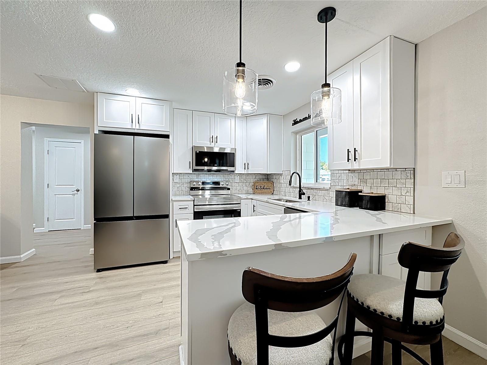 Image 9 of 34 For 430 Seminole Avenue