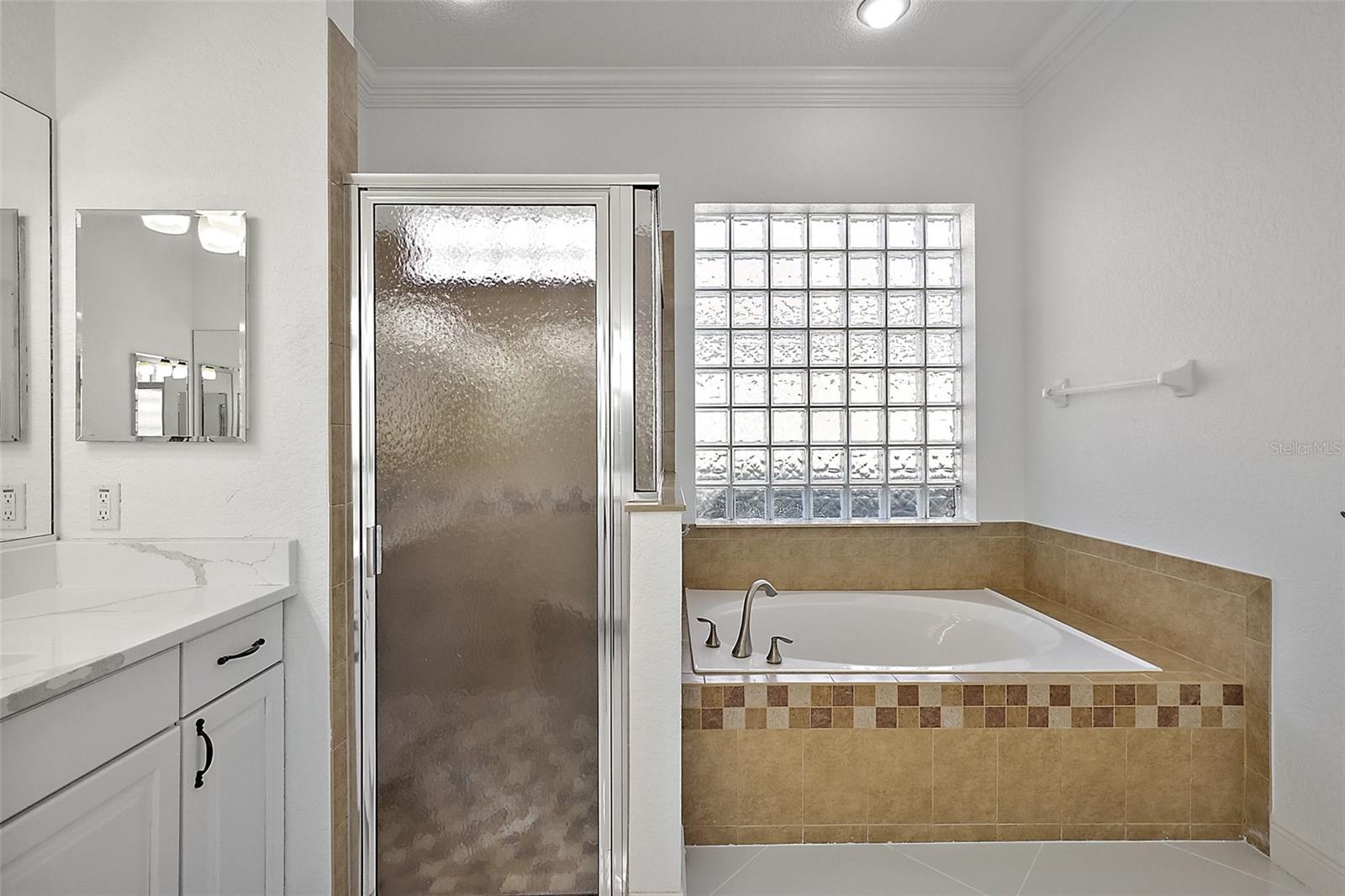 Image 30 of 70 For 10173 Lake Miona Way