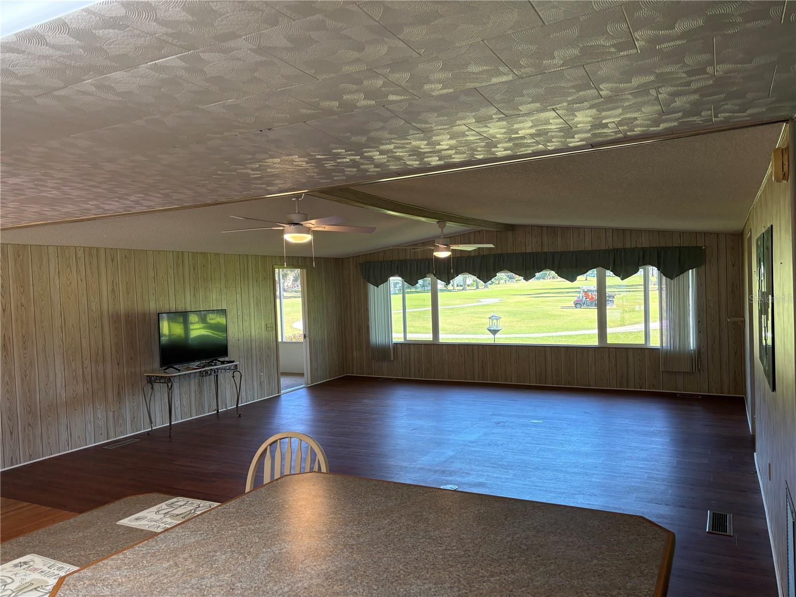 Image 10 of 29 For 39 Big Oak Lane