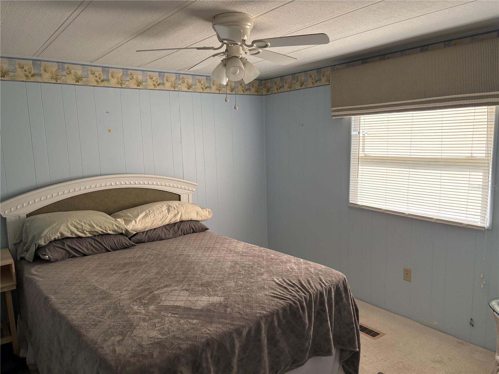 Image 16 of 29 For 39 Big Oak Lane