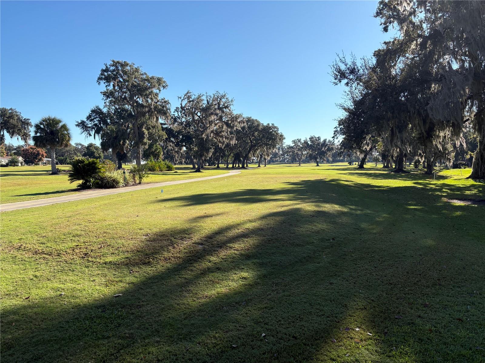 Image 5 of 29 For 39 Big Oak Lane