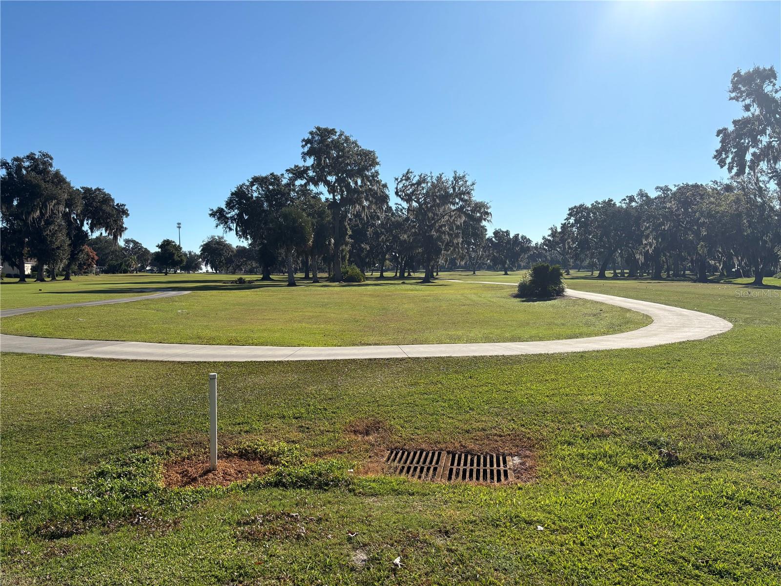 Image 7 of 29 For 39 Big Oak Lane