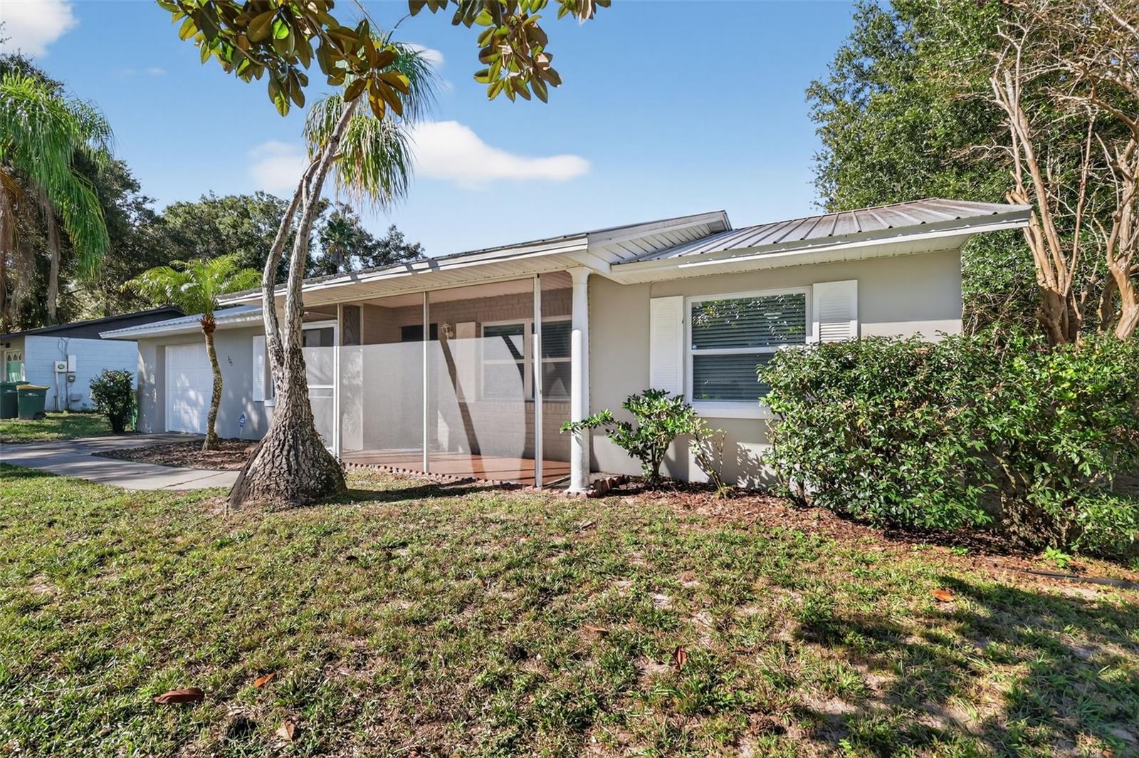 Image 4 of 37 For 300 Cricket Hollow Lane