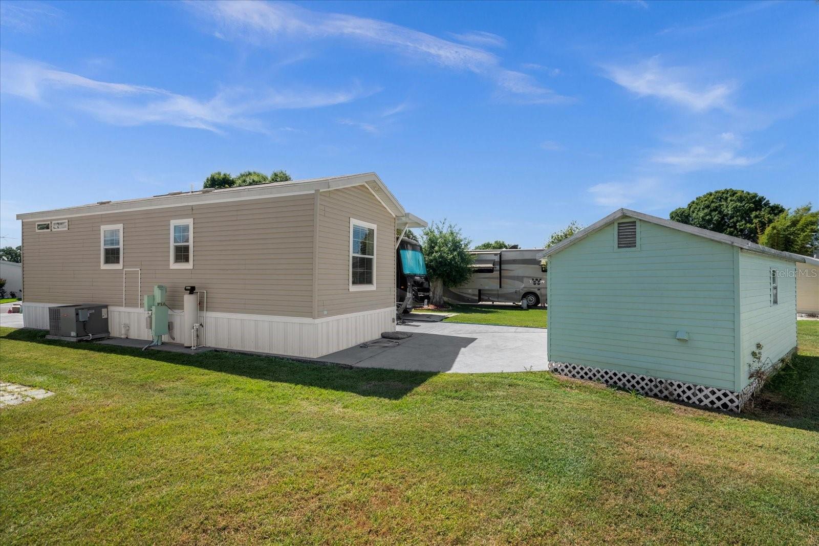 Image 16 of 21 For 4965 Shore Line Drive