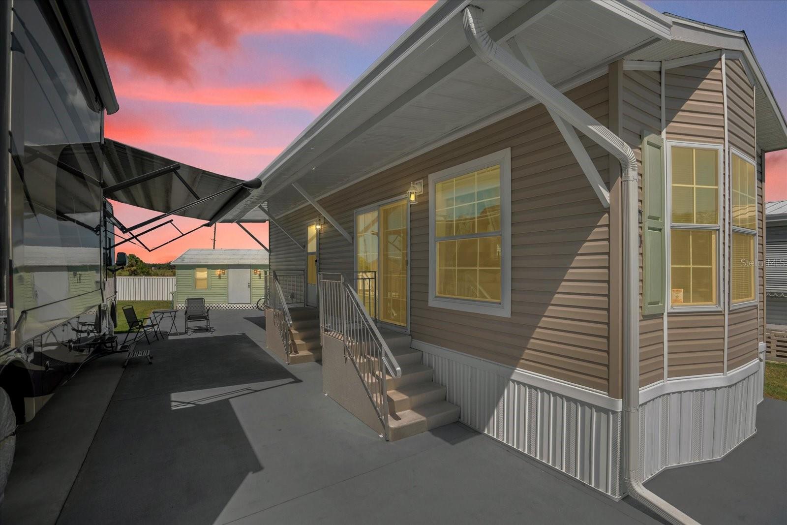 Image 2 of 21 For 4965 Shore Line Drive