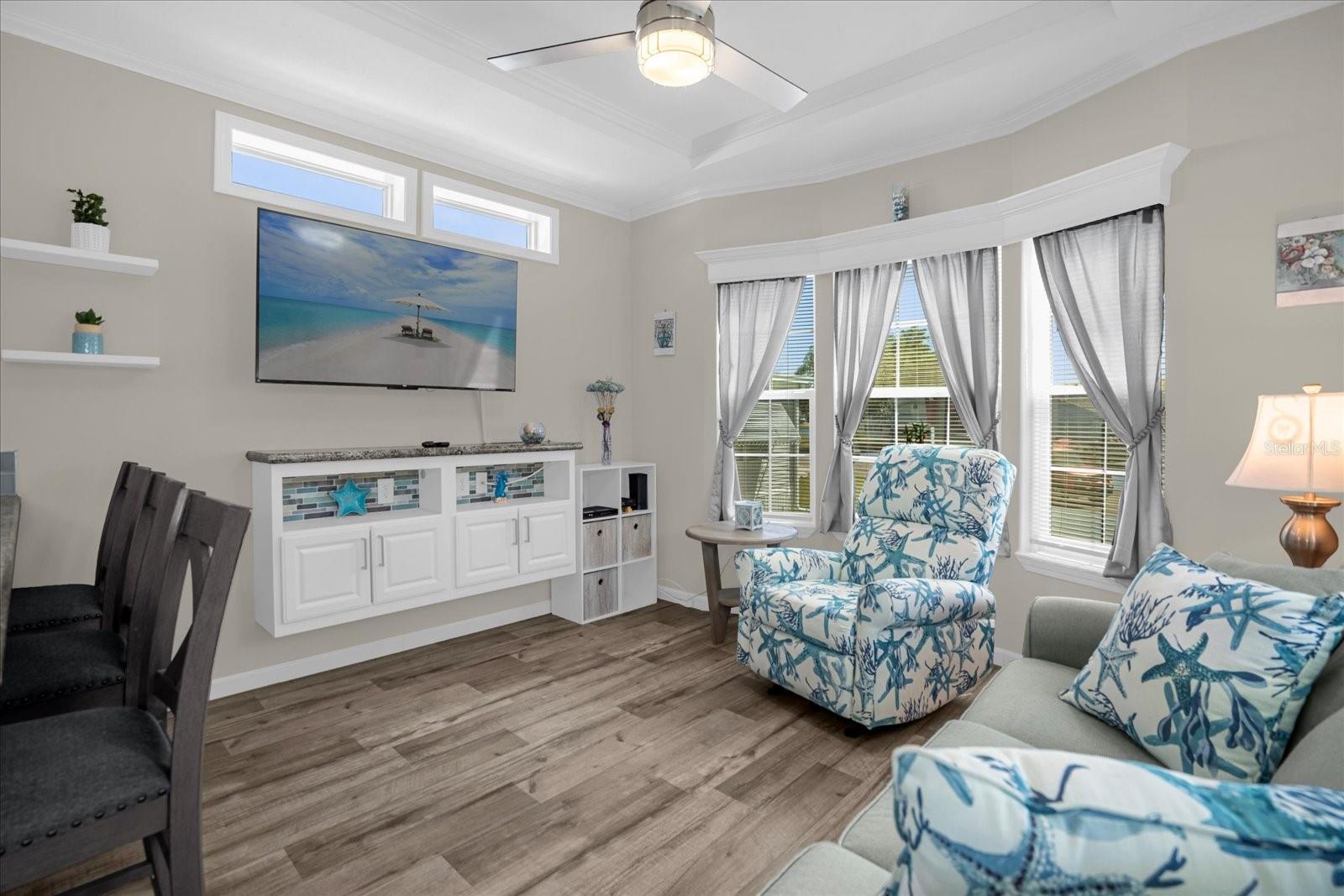 Image 8 of 21 For 4965 Shore Line Drive