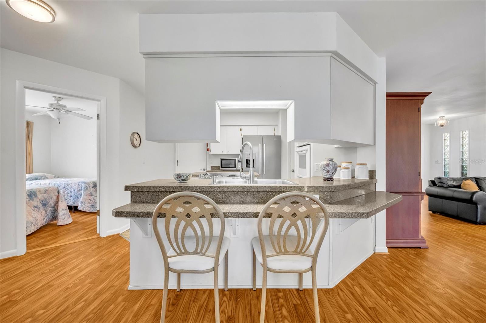 Image 13 of 33 For 1514 New Abbey Avenue