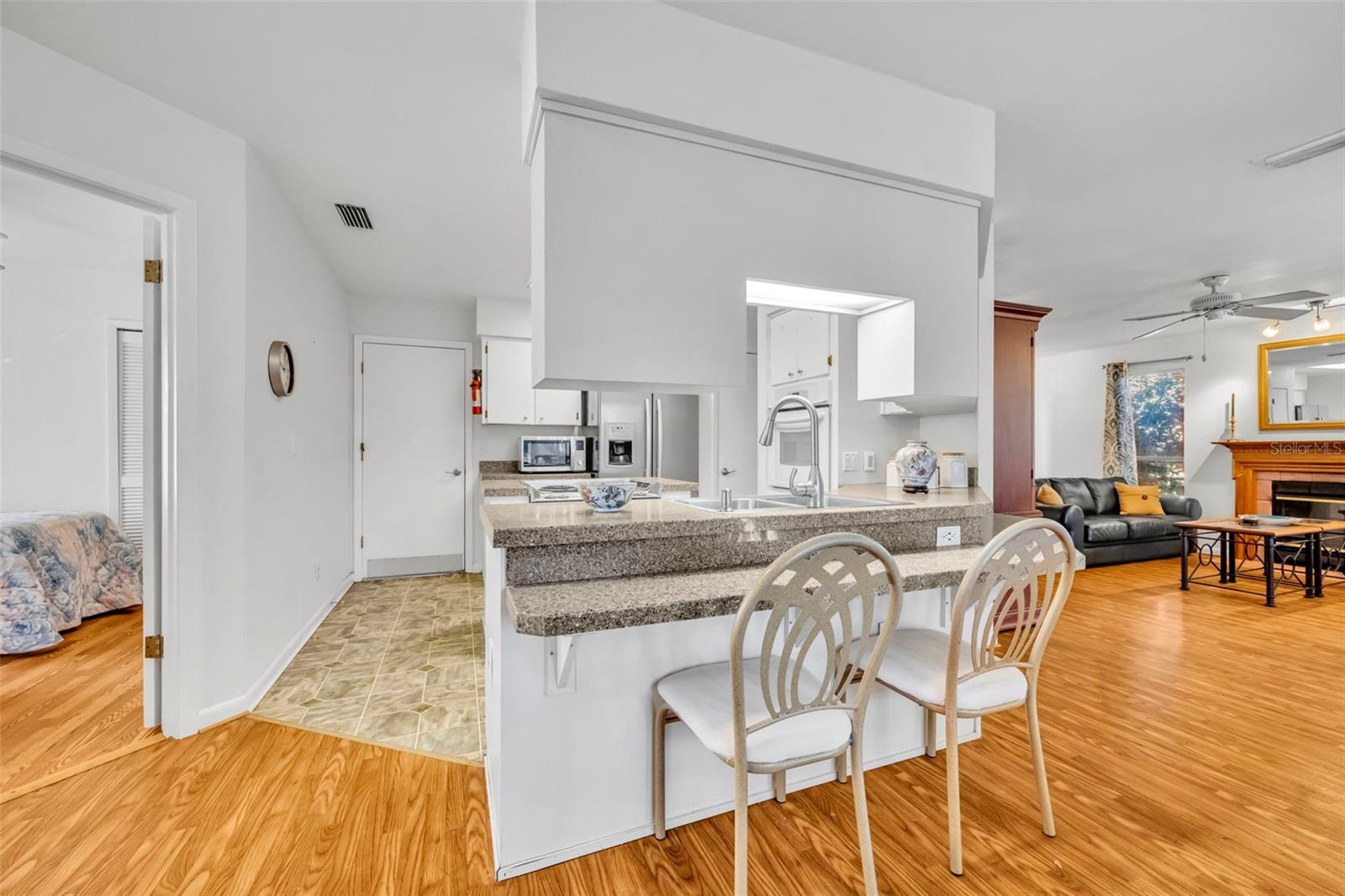 Image 14 of 33 For 1514 New Abbey Avenue