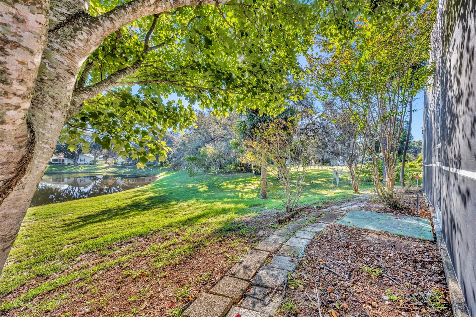 Image 31 of 33 For 1514 New Abbey Avenue