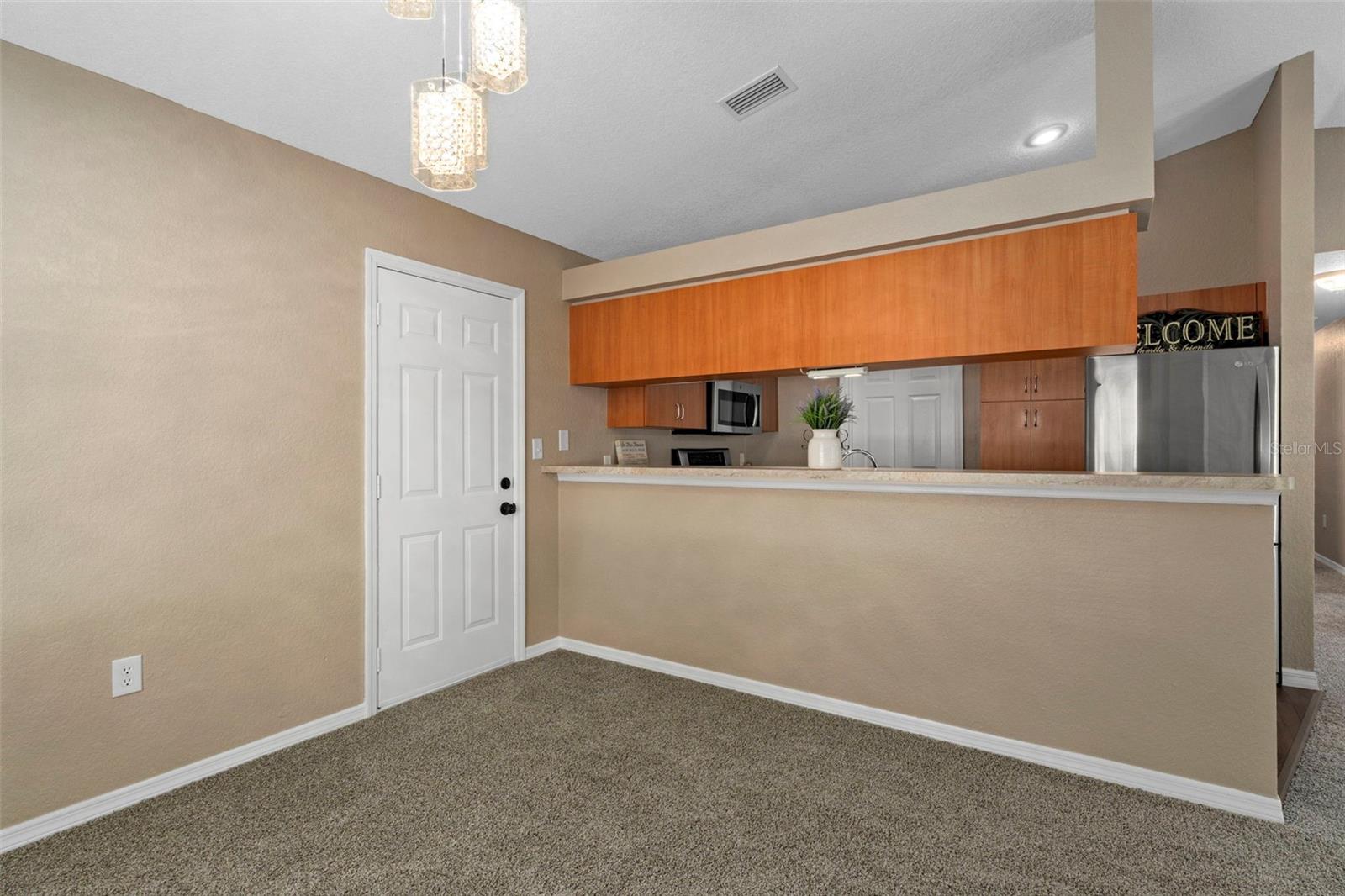 Image 15 of 39 For 2588 Cr 426e