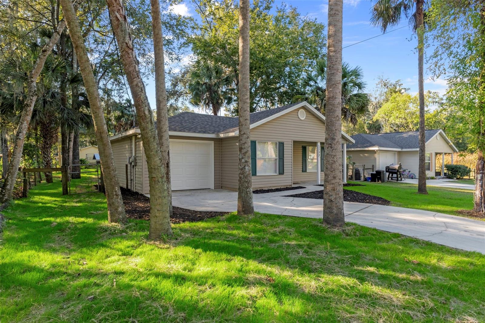 Image 5 of 39 For 2588 Cr 426e