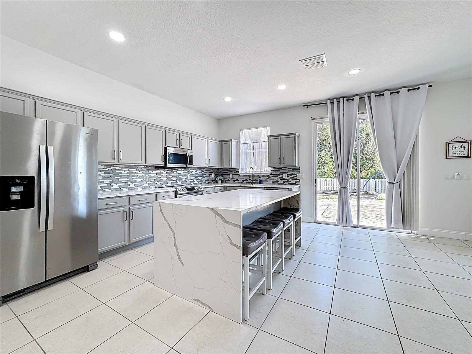 Image 13 of 42 For 1826 Meadow Pond Way