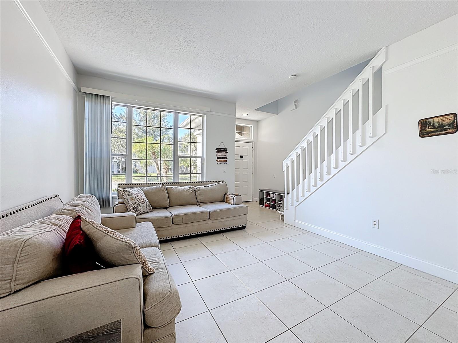 Image 5 of 42 For 1826 Meadow Pond Way