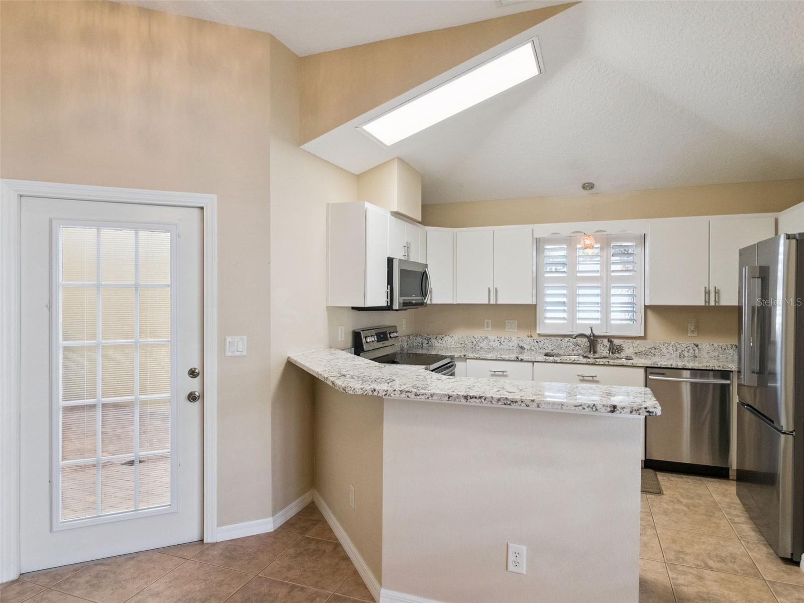 Image 11 of 59 For 20642 Prince Ranier Place