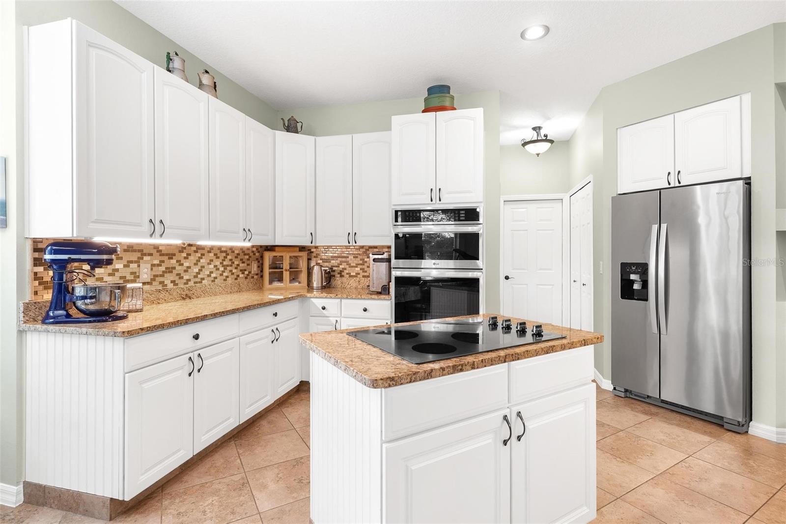 Image 26 of 58 For 39342 Harbor Hills Boulevard