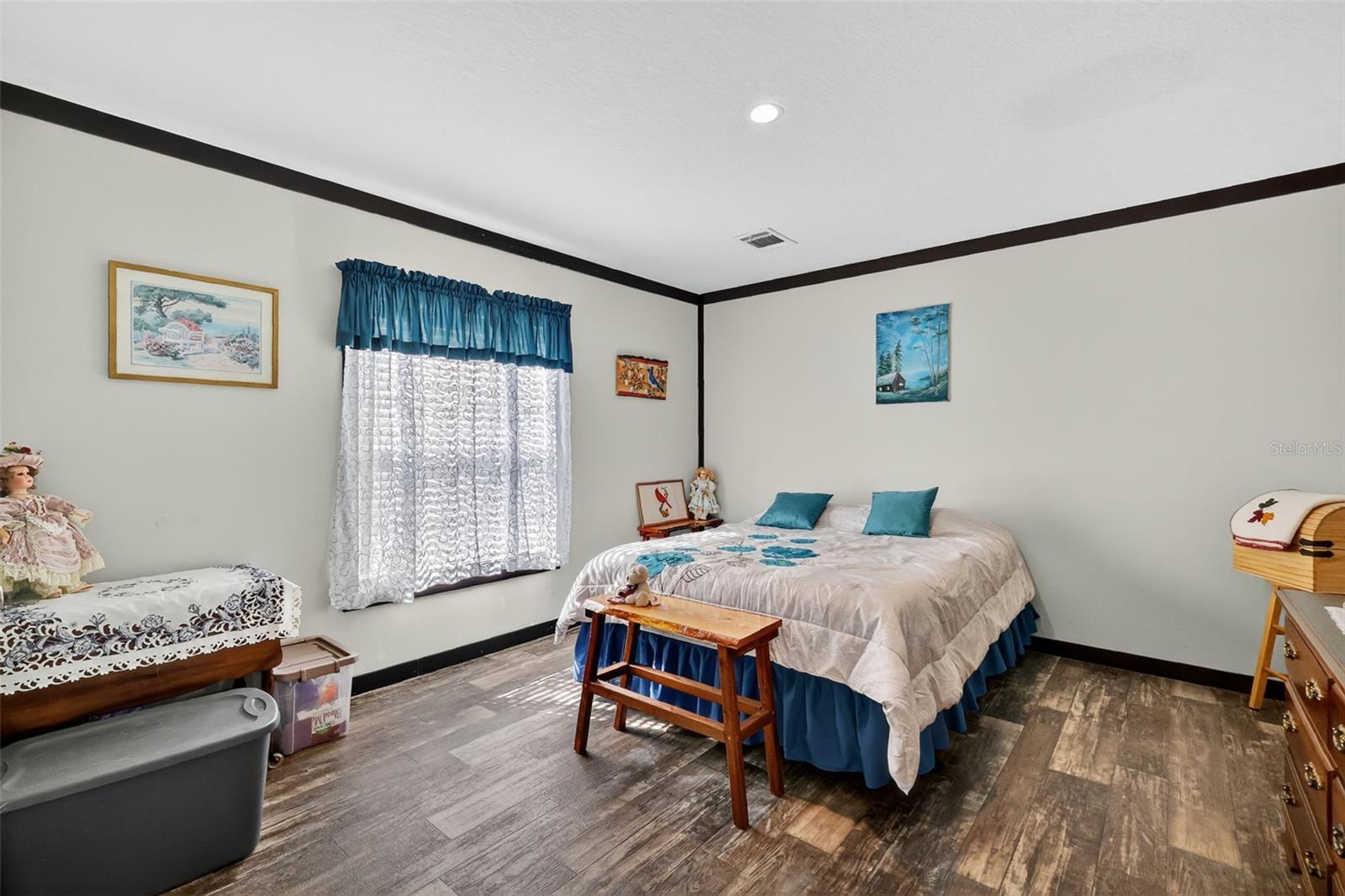 Image 6 of 30 For 5075 149th Place