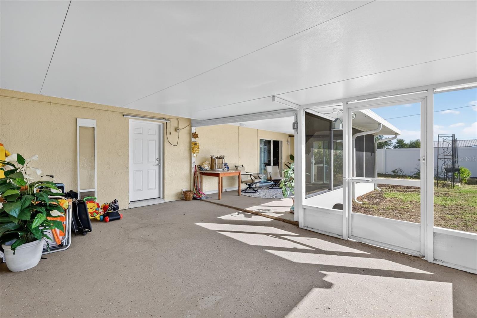 Image 20 of 27 For 1239 Padgett Circle