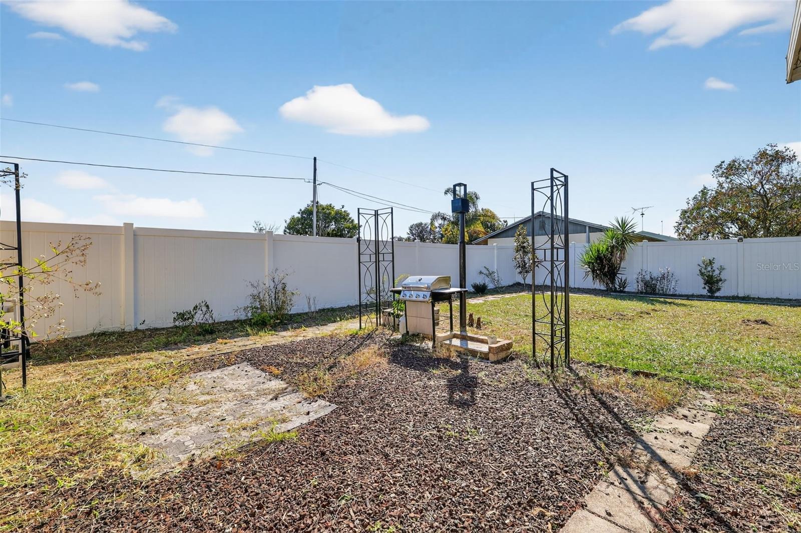 Image 22 of 27 For 1239 Padgett Circle