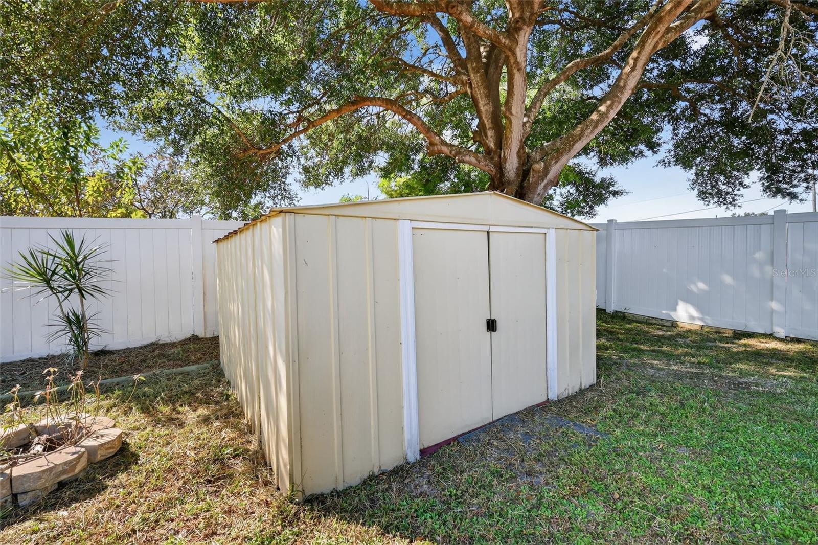 Image 26 of 27 For 1239 Padgett Circle