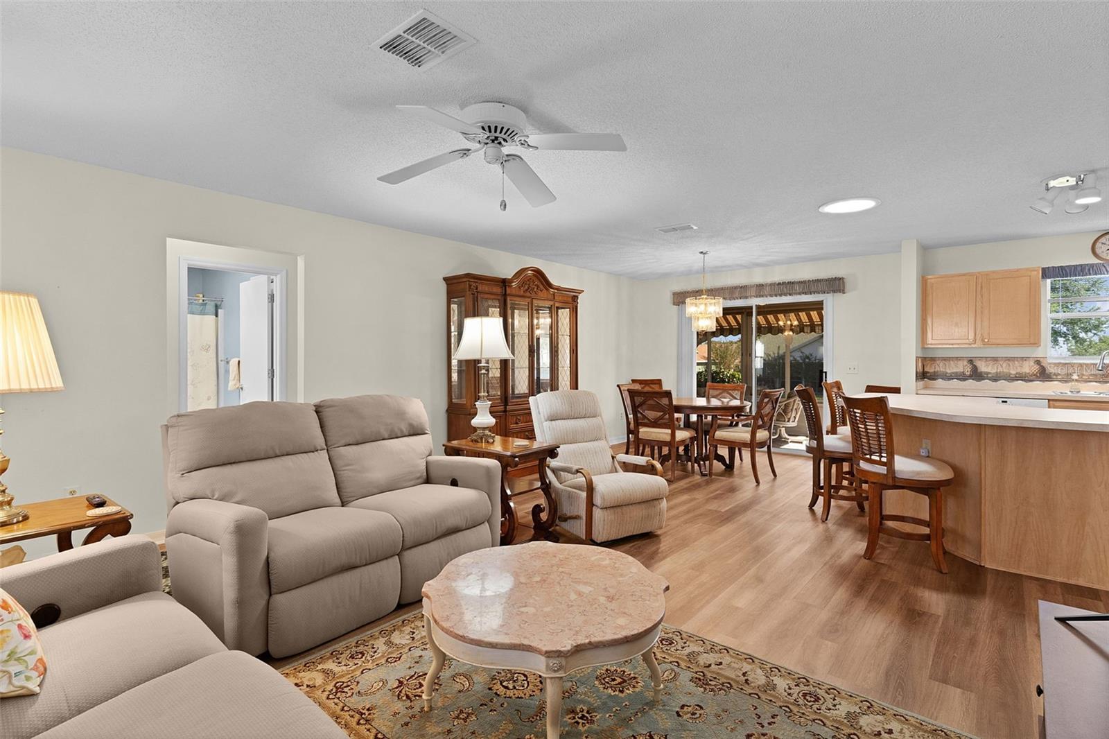 Image 10 of 37 For 2011 Castano Place