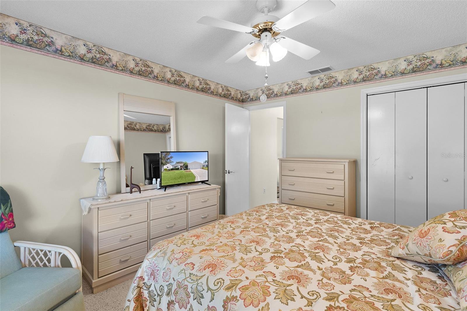 Image 28 of 37 For 2011 Castano Place