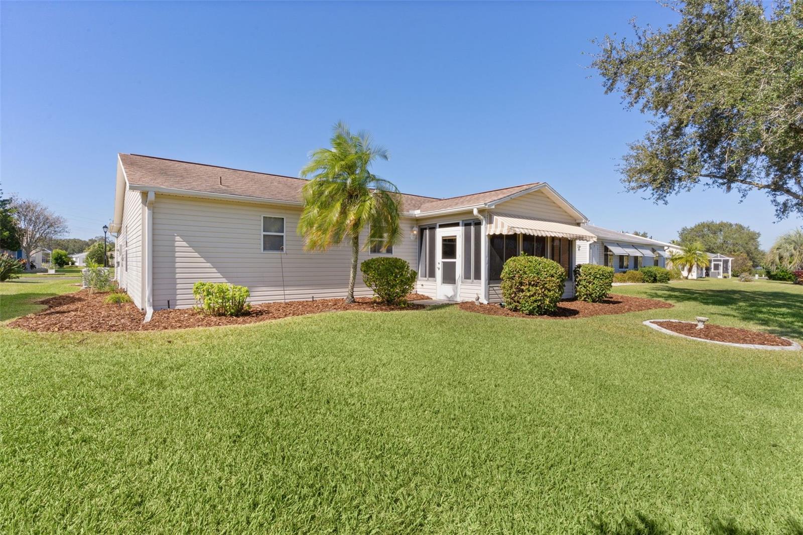 Image 36 of 37 For 2011 Castano Place