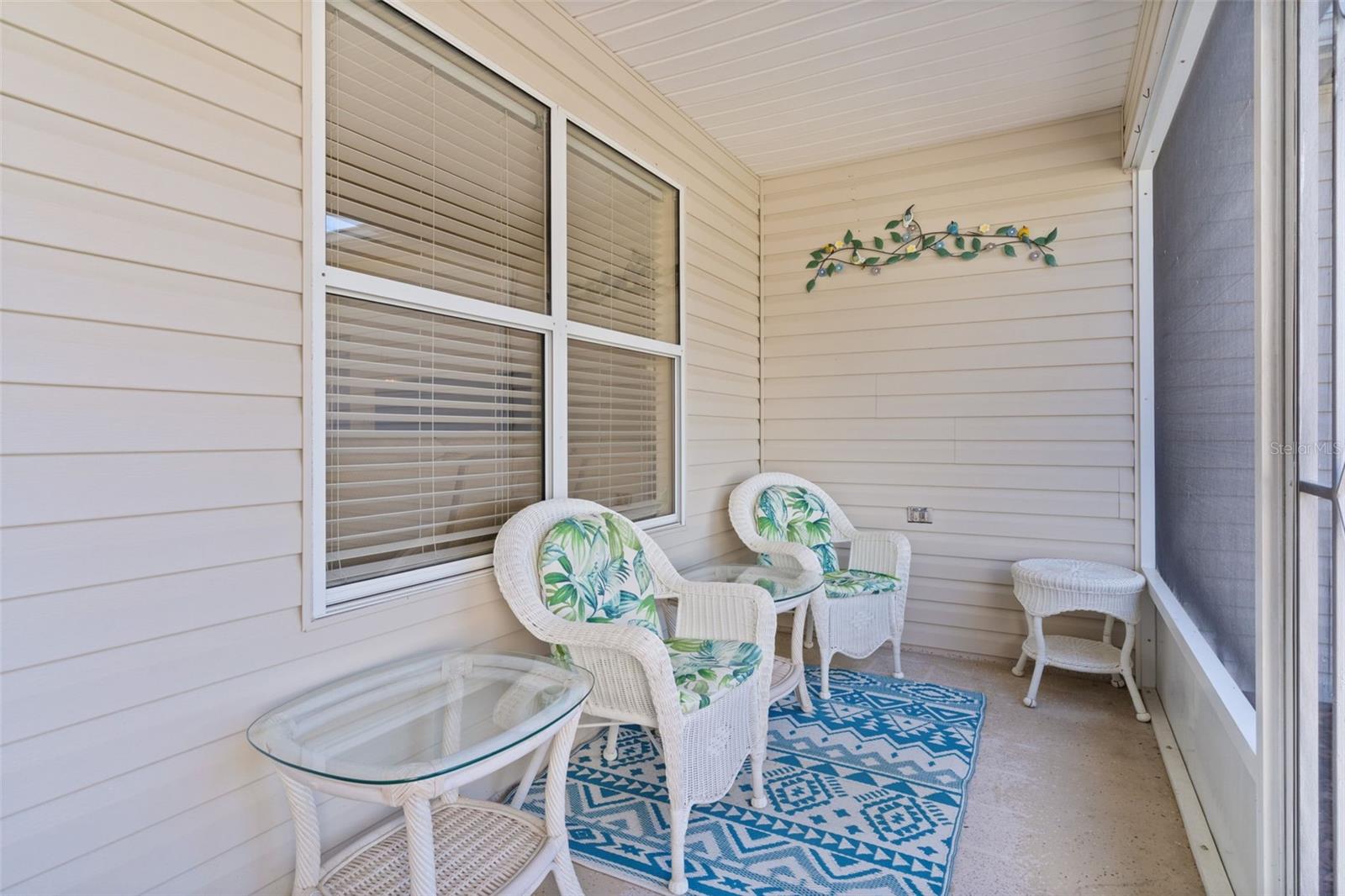 Image 6 of 37 For 2011 Castano Place