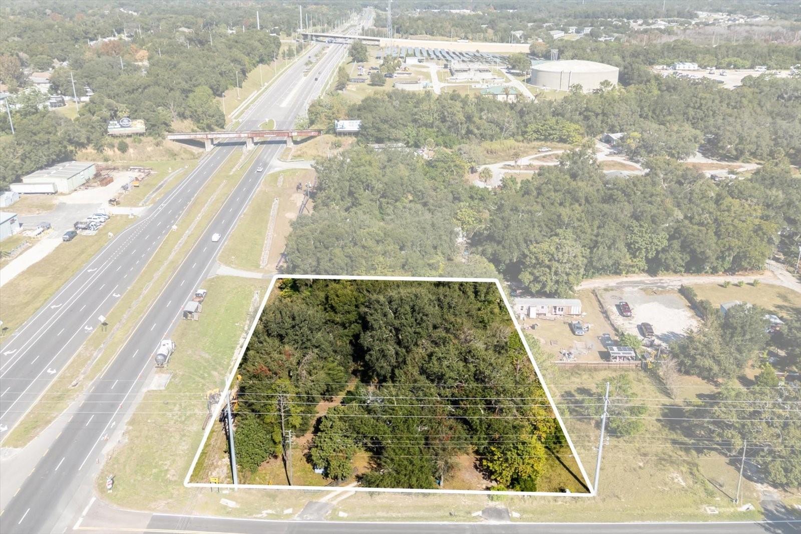 Image 11 of 36 For 2009 Robie Avenue