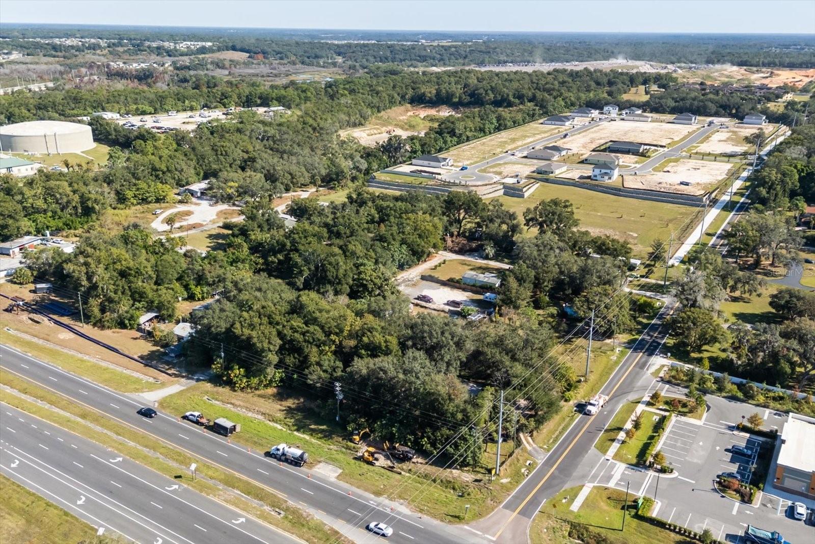 Image 13 of 36 For 2009 Robie Avenue