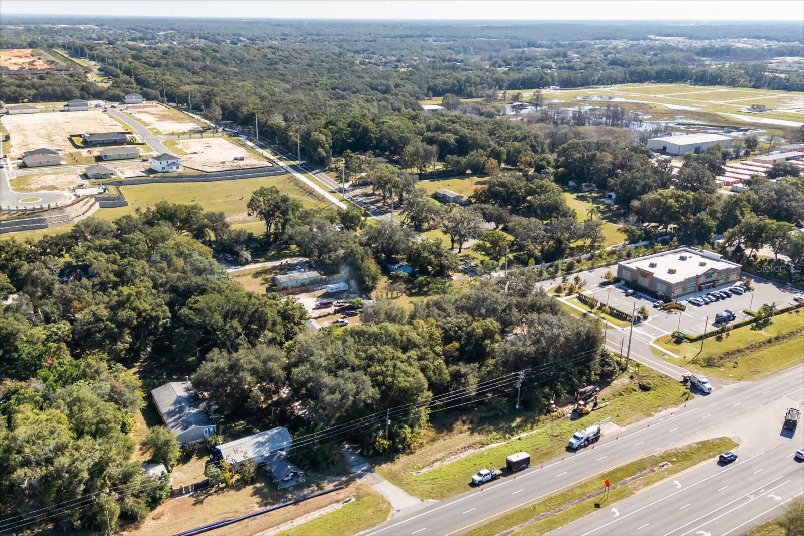 Image 16 of 36 For 2009 Robie Avenue