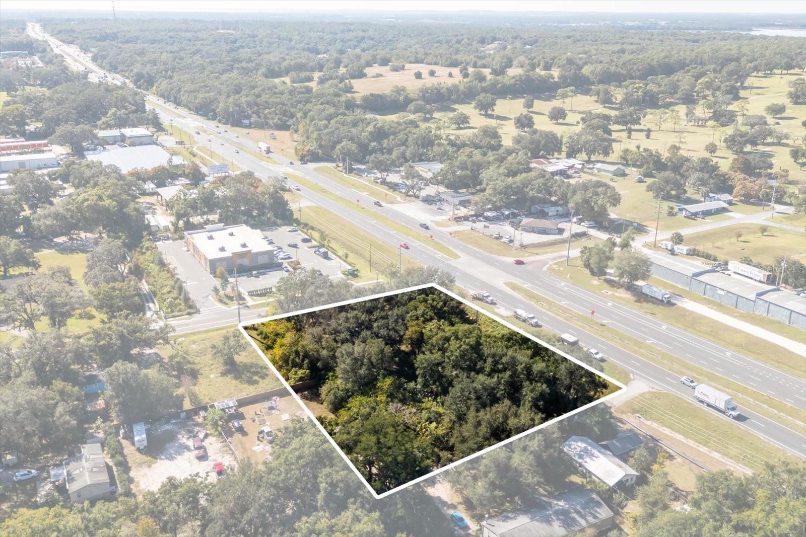 Image 23 of 36 For 2009 Robie Avenue