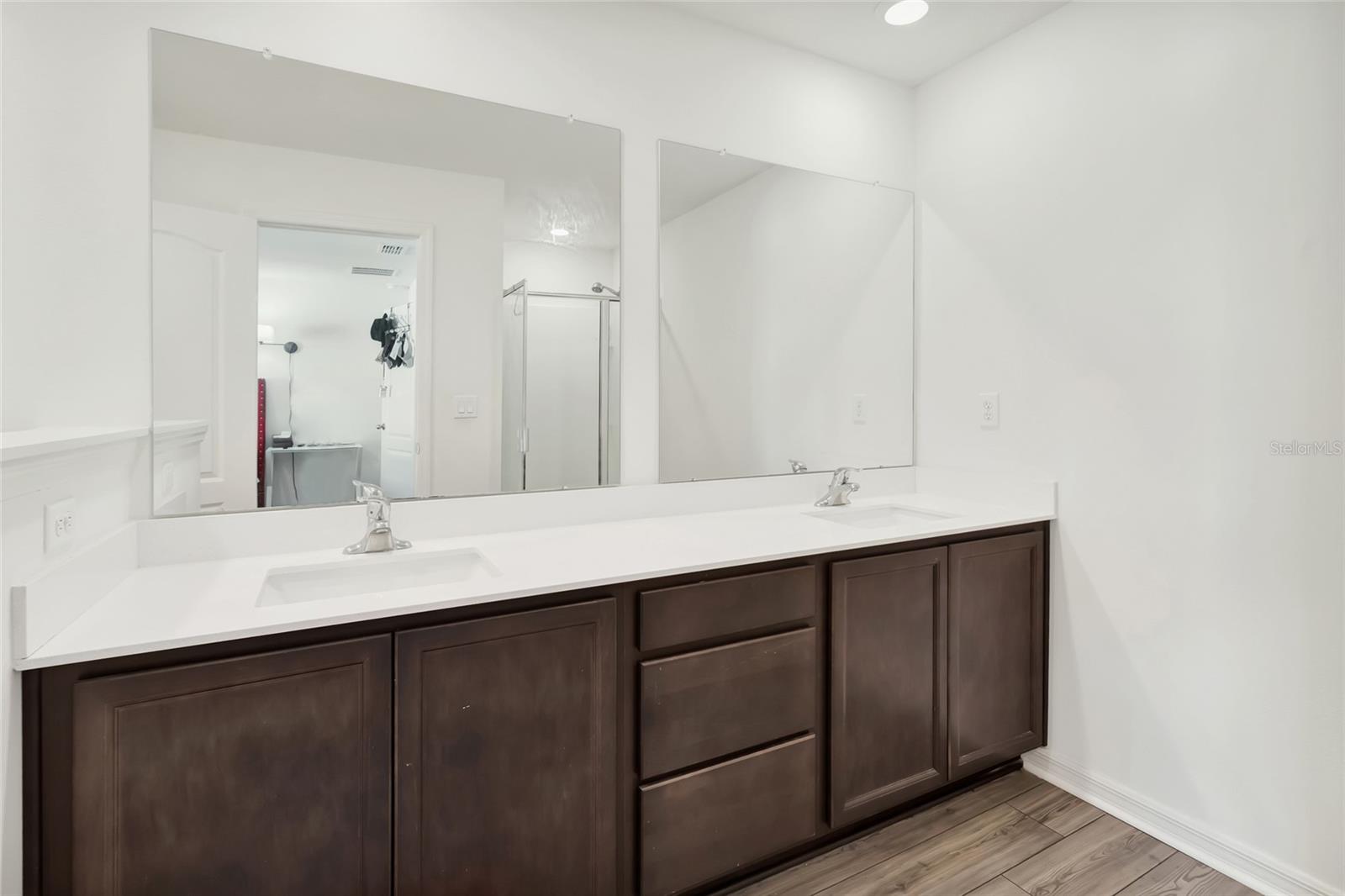 Image 21 of 28 For 1691 Wynford Circle