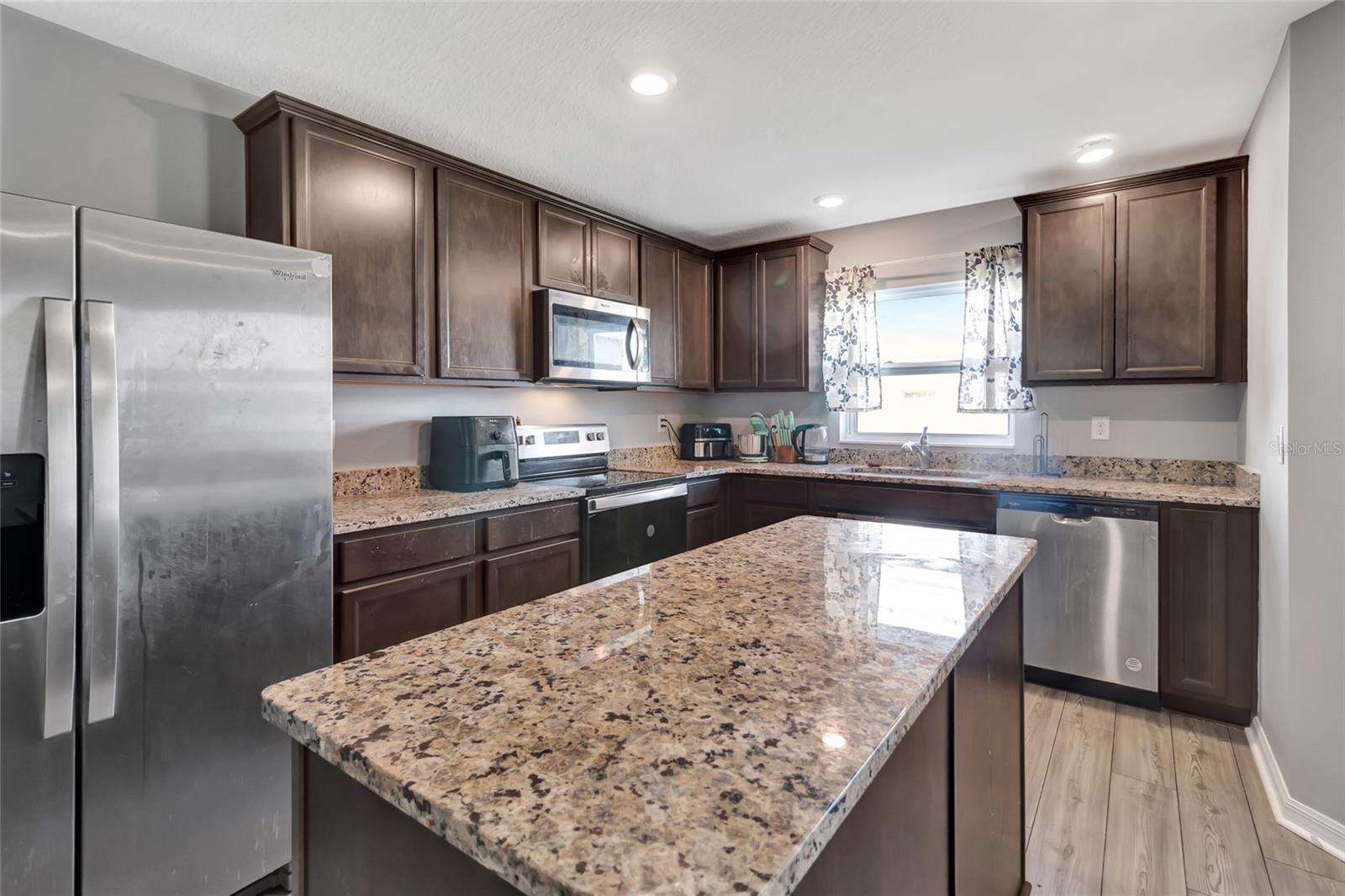 Image 3 of 28 For 1691 Wynford Circle