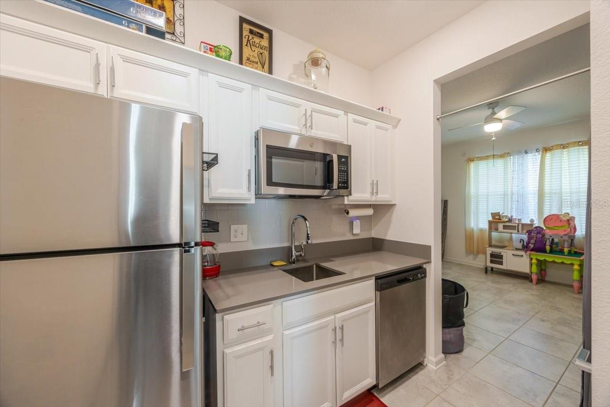 Image 24 of 26 For 969 Laurel View Way