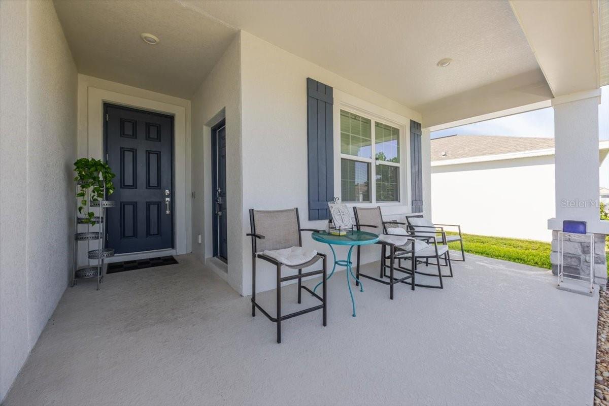 Image 4 of 26 For 969 Laurel View Way