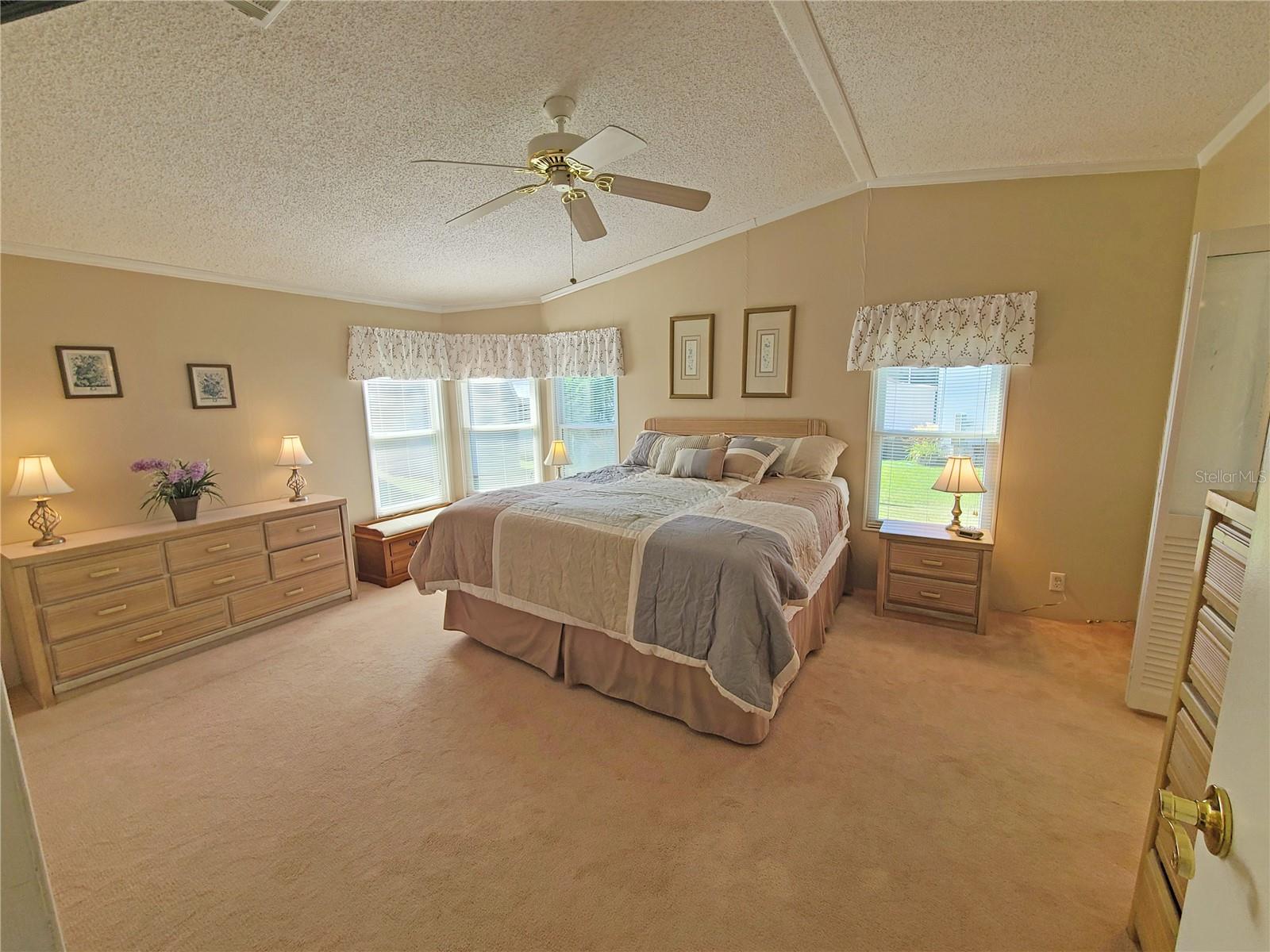 Image 14 of 30 For 5438 Heritage Boulevard