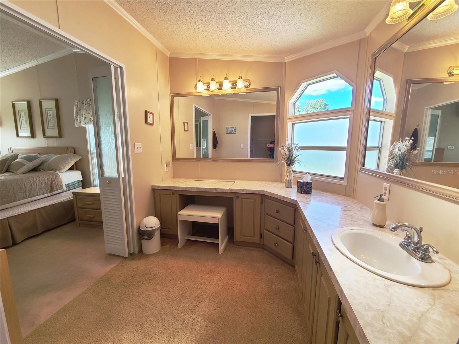 Image 20 of 30 For 5438 Heritage Boulevard